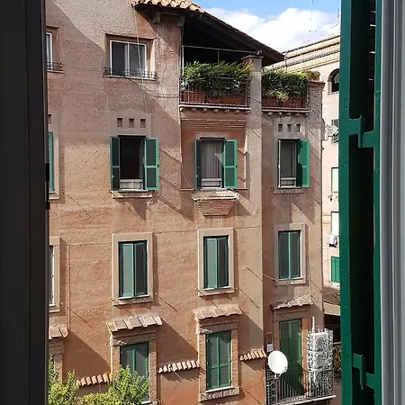 My Caracciolo Casa Vacanze *